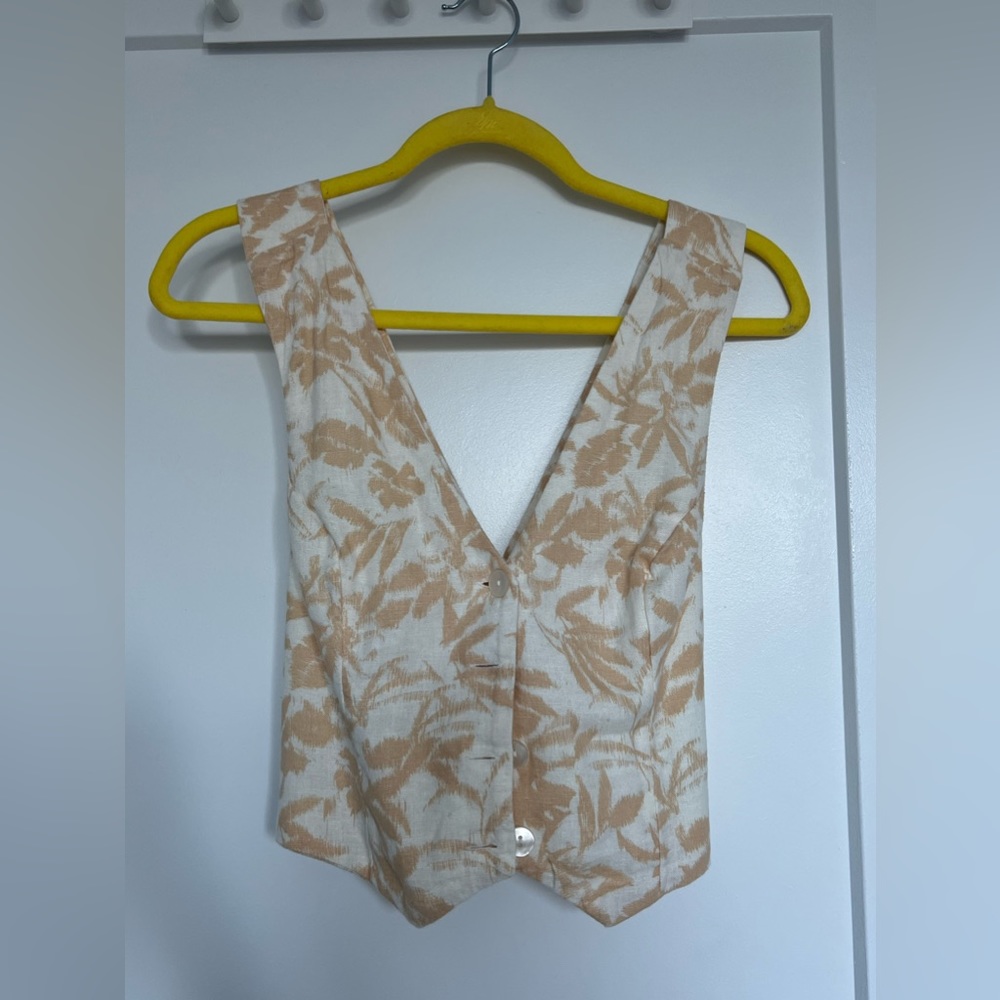 Abercrombie & Fitch Linen Vest